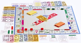 Monopoly_board_on_white_bg.jpg
