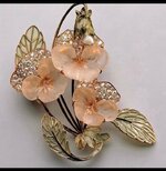 Gold, Diamond, Pearl, enamel Lalique1900.jpg