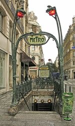 Guimard Metro Gate.jpg