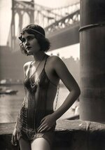 Under the Manhattan Bridge 1930.jpg