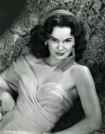 Patricia Medina around 1960.jpg