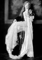 Ziegfeld Follies - Catherine Moylan1922.jpg