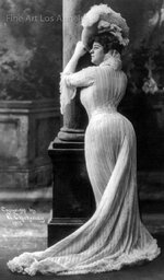 Elmer Chickering Photo, Mme_ Bianca Lyons, 1902, period dress with corset.jpg