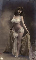 Photographs Of Cabarets Where Seduction Was Tinged With Illegality - Cultura Colectiva.jpg