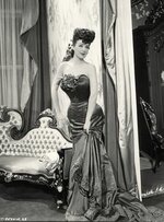 29edfc7515a3b64c1b79470f7321f073--gypsy-rose-lee-vintage-burlesque.jpg