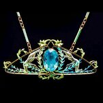 _Lalique,1905. gold, enamel, glass, aquama.jpg