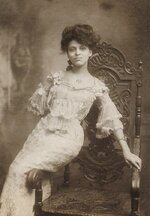 Minnie Brown (1883-_).jpg