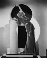 Alice Faye, around 1940.jpg