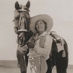 Tad  Lucas, Cowgirl sans Peer.jpg