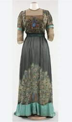 House of Weeks Peacock Gown 1910.jpg