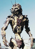 Prawn-District-9-movie-alien-body-big.jpg