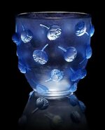  'Pivoines' ( Peonies) vase, 1937. René Lalique.jpg