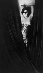 anita-kokain_Austrian-National-Library-DOra-Benda-INTERFOTO-930x1556.jpg