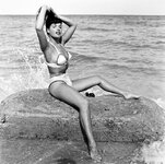 bunny-yeager-self-portrait-6.jpg