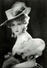 Dorothy Gish (1898-1968) - Find a Grave Memorial.jpg